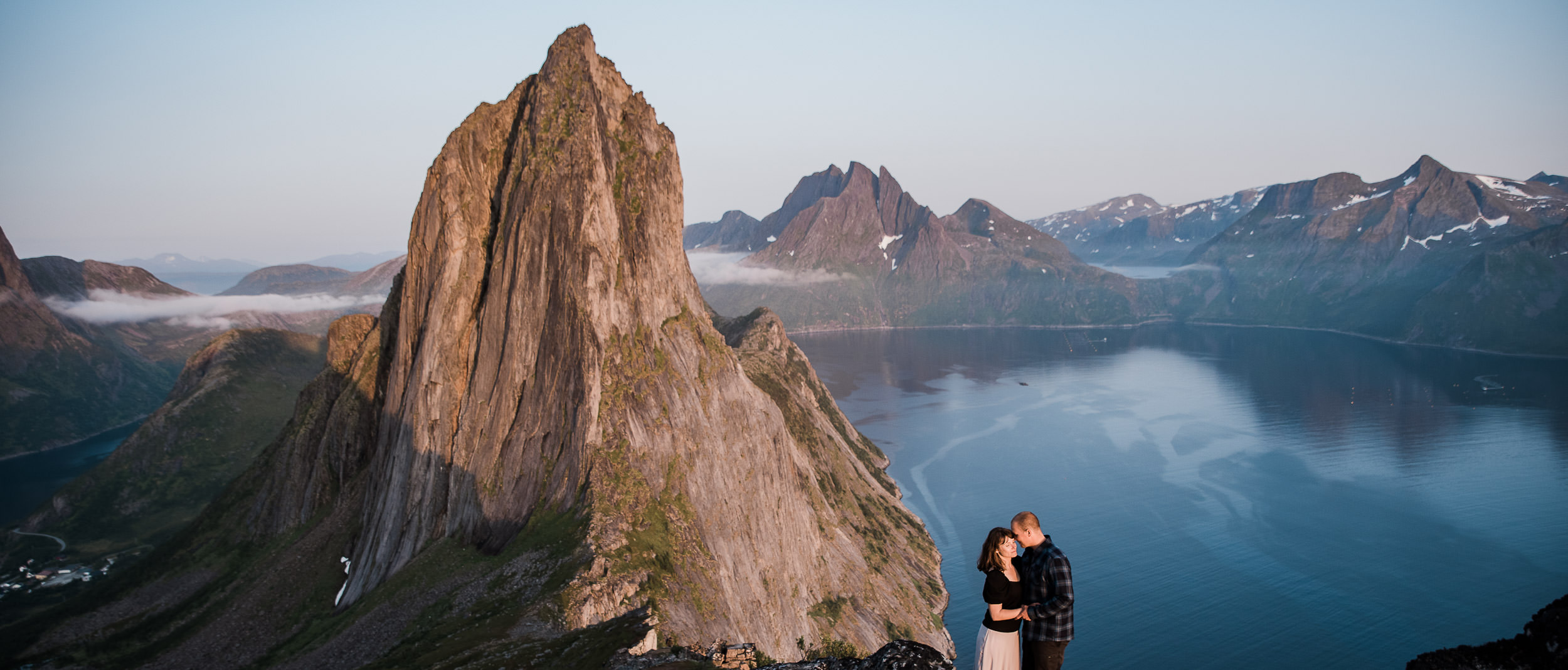 Senja adventure couple session prewedding Norway