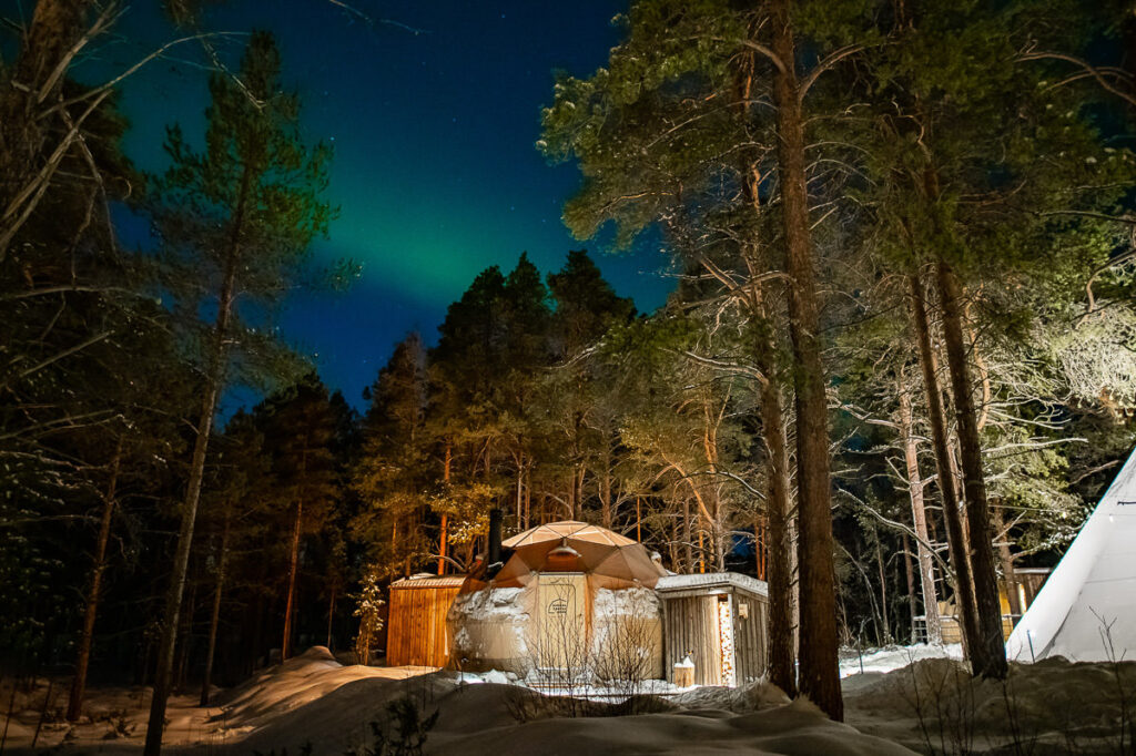 Aurora canvas domes under the northern lights in Alta Norway Glød explorer