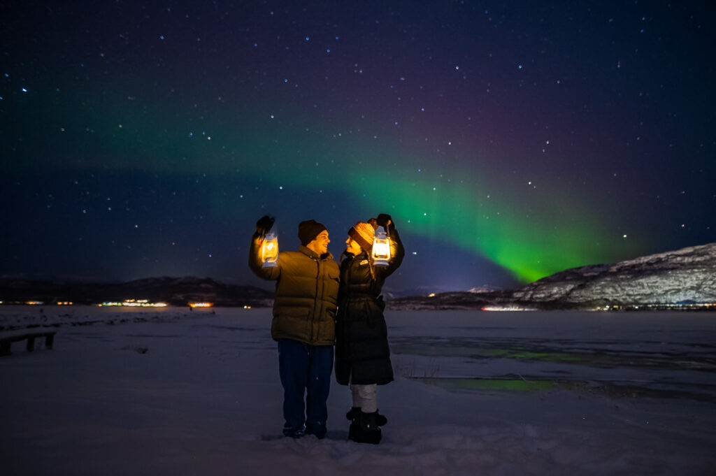 Engagement photo session under the northern lights in Alta Norway by photographer TS Foto Design