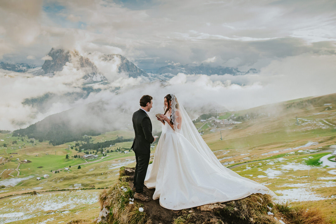 Hiking Seceda elopement in the Dolomites in Italy - mountaintop ceremony with stunning views